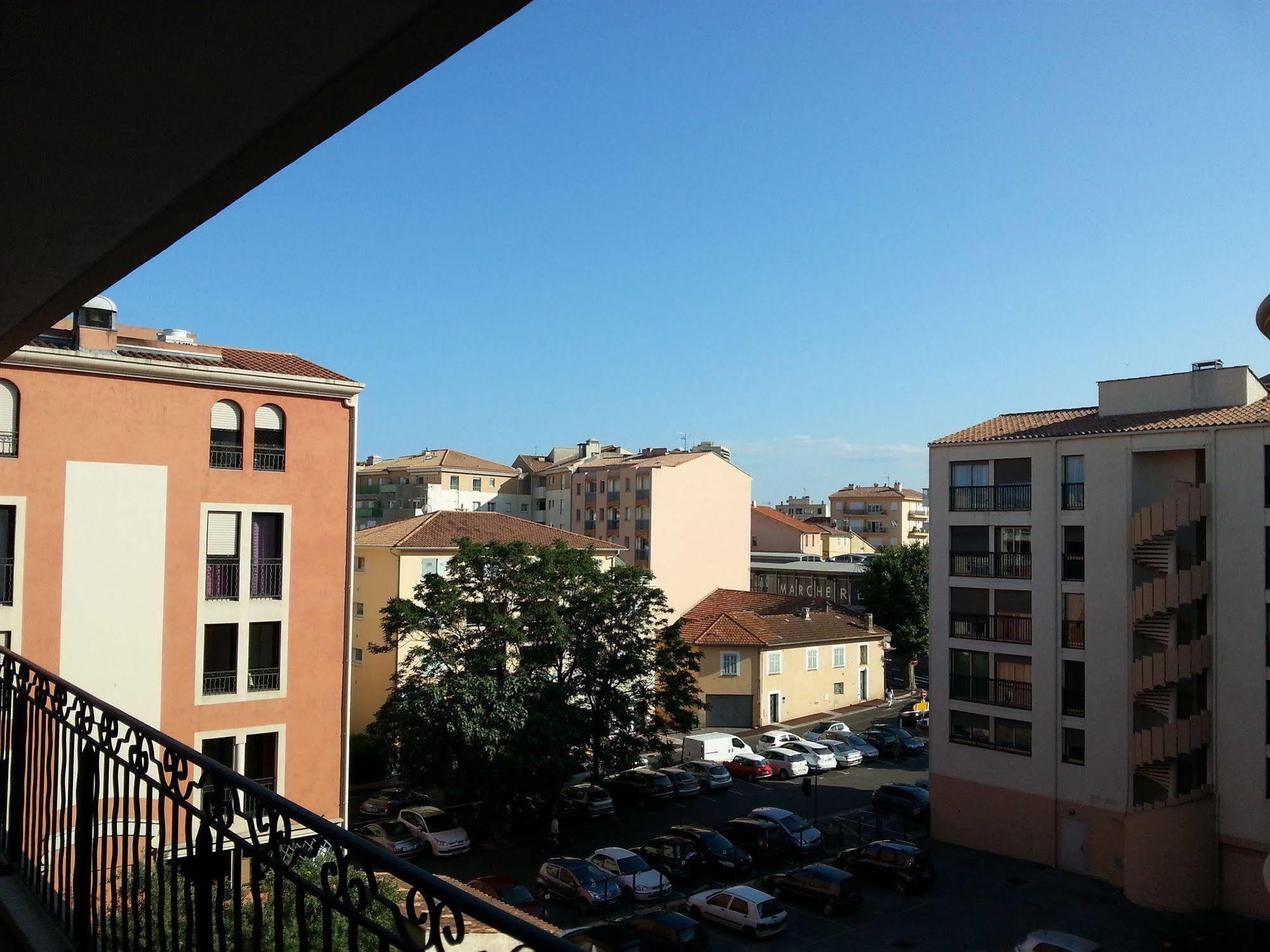 Saint-Raphaël Residences Les Venitiennes المظهر الخارجي الصورة